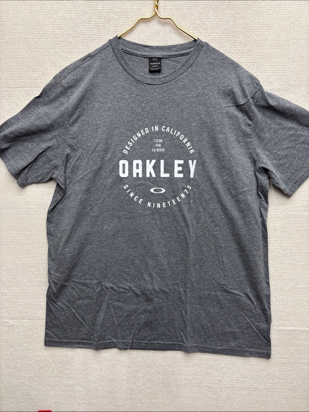 Oakley Charcoal Gray Logo Graphic Crew Neck Tee 2XL